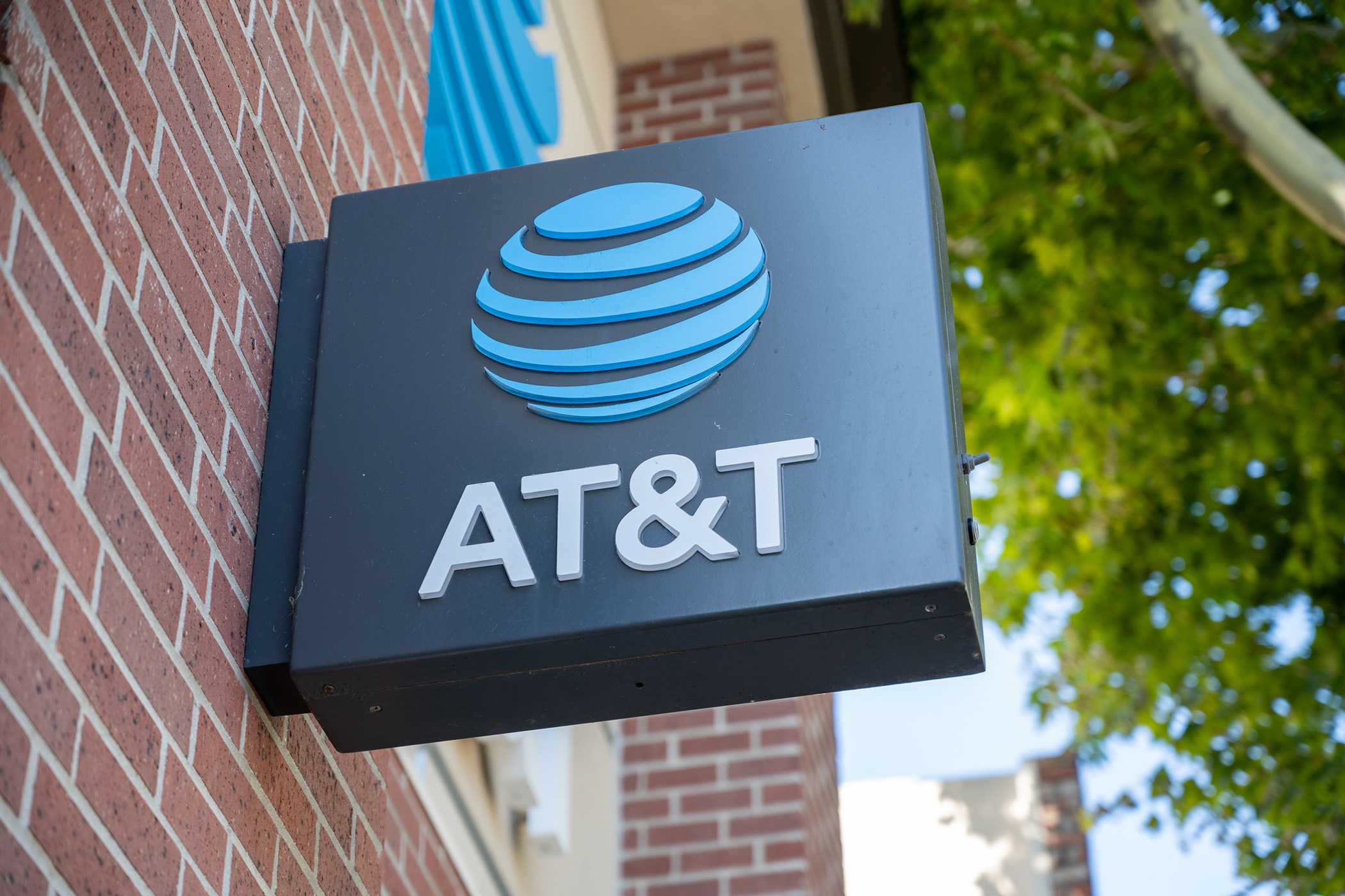 AT&T data breach settlement payments start soon. Here's what to know — Lancaster Community news